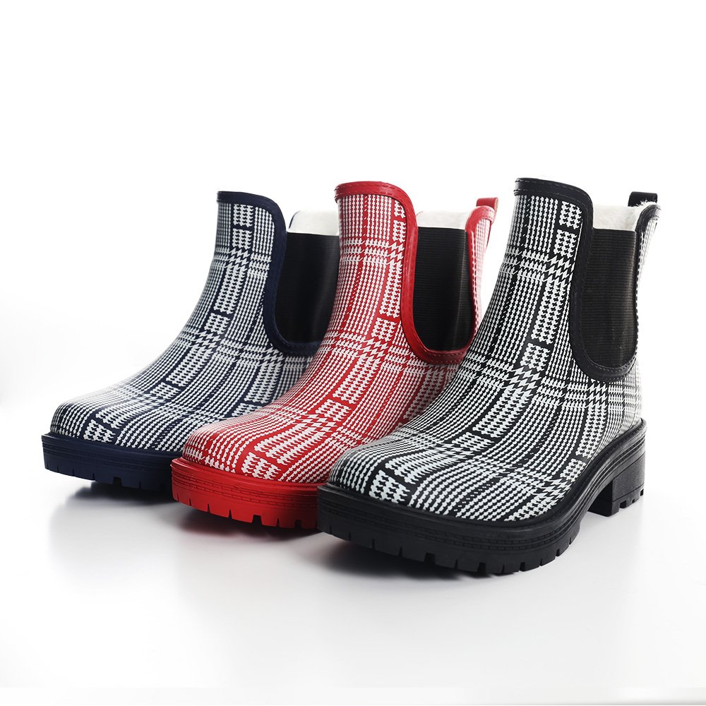 Wholesale Customized High Quality Women Rain Boots Waterproof Ankle Outdoor Girl's Rubber boots With Plush