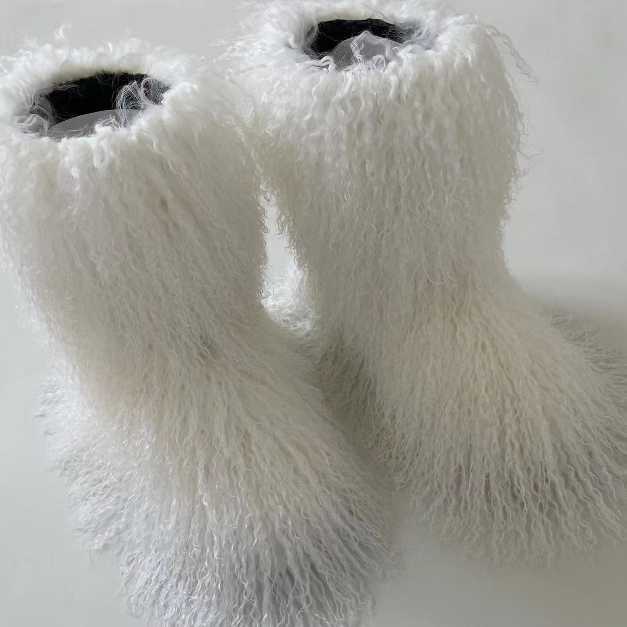 Luxury Fashion Winter Mongolian fur Shoes Woman men Home Ankle Snow Boots fluffy Mongolian fur snow boots for women