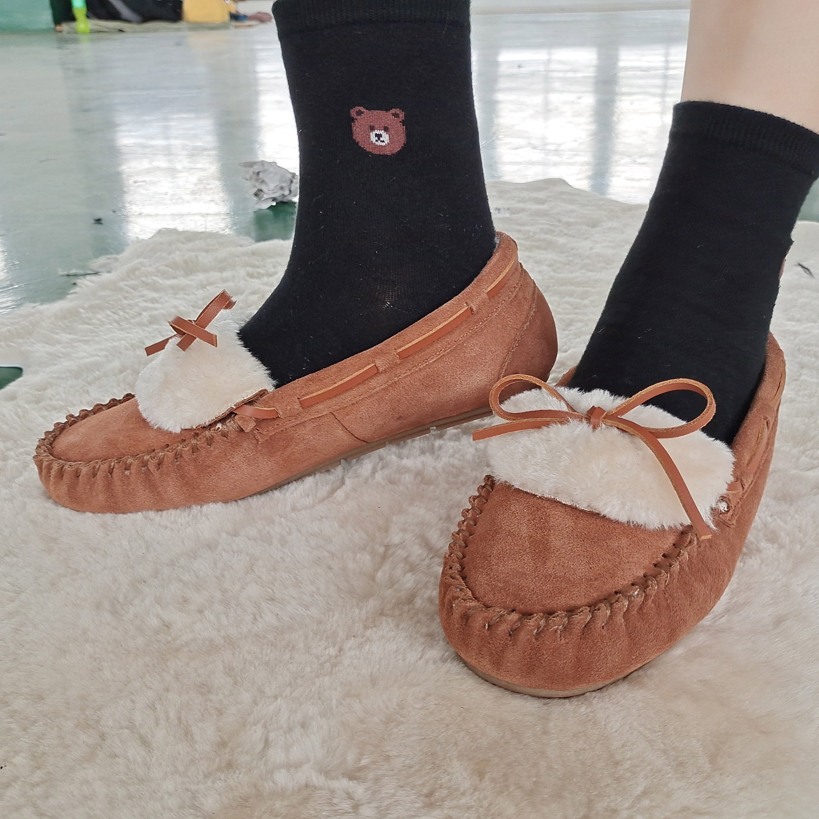 Wholesale Price Factory and Popular Snow Leather Shoes Moccasins Indoor Women snow boots Outdoor