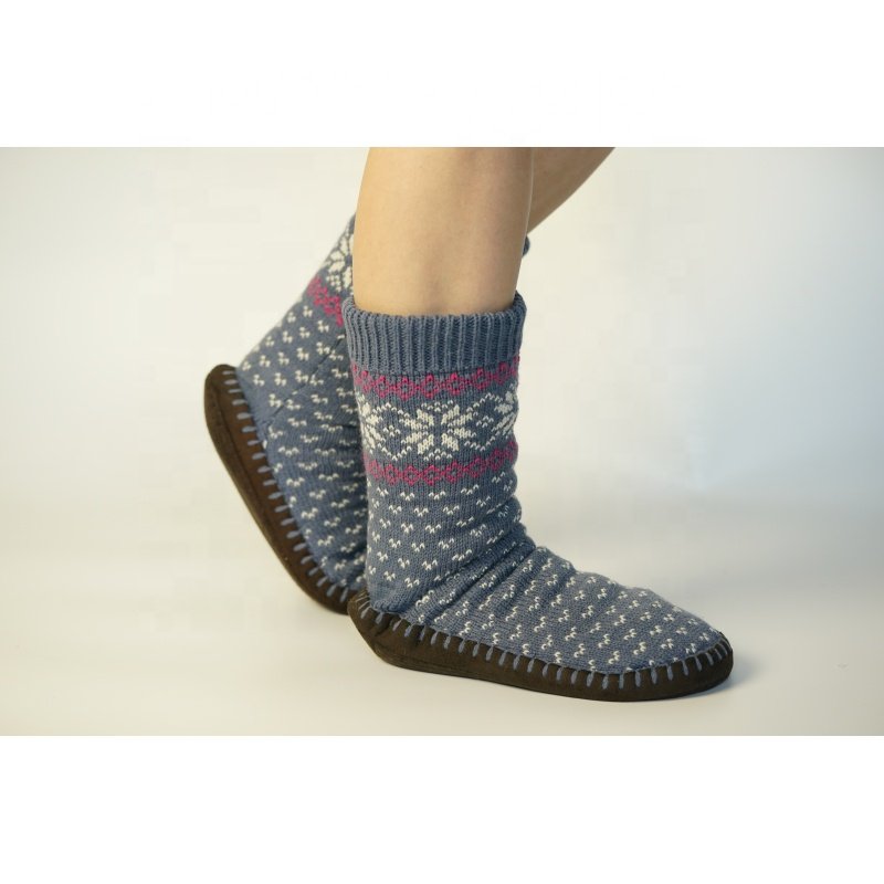 Wholesale Customized Sherpa Lined Women's Mukluk Winter Boots Anti-Slip Insoles Thermal Warm Anti-Slippery Soles Slipper Socks