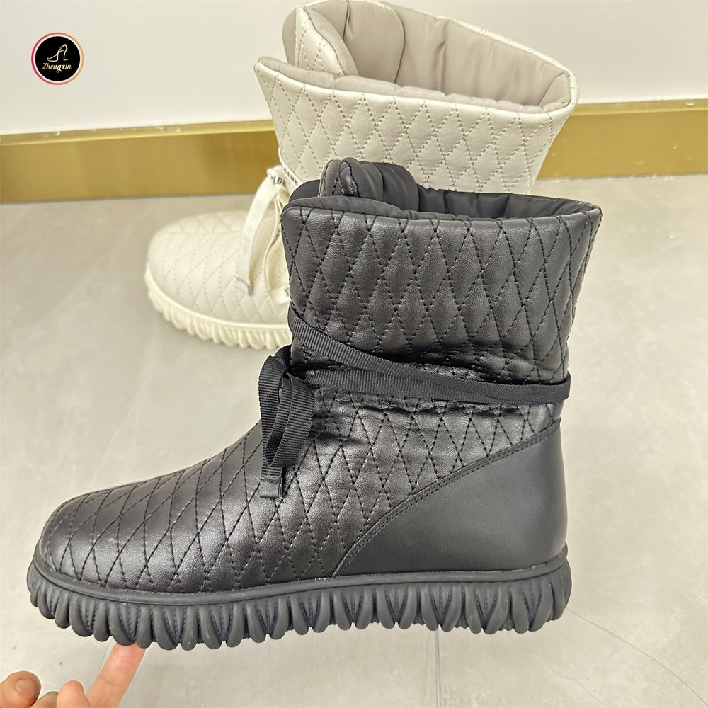 Custom Logo Custom Fashion Anti-slip Lace Up Genuine Leather Fabric Ladies Snow Boots Women Winter Boots For Women