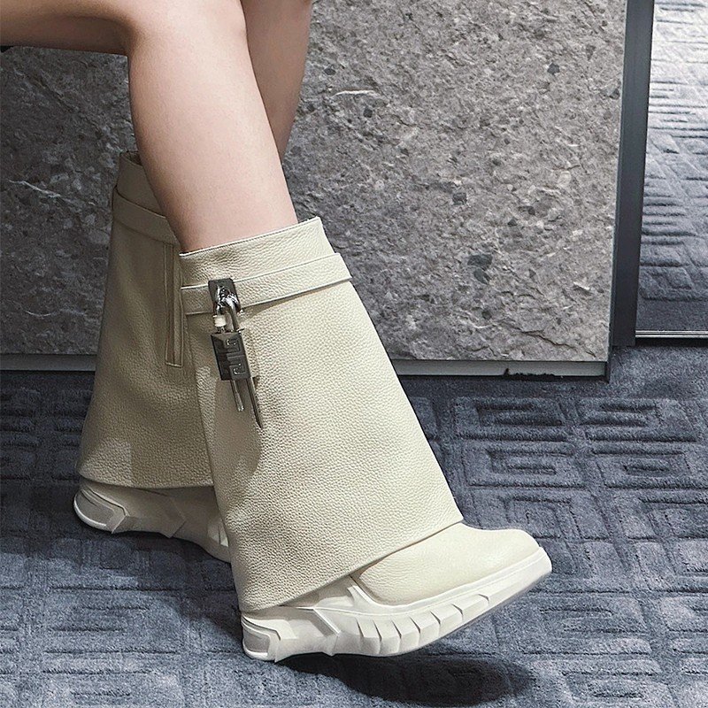 2023 New Inner Elevated Short Boots Women's Thick Sole Metal Locking Trouser Sleeve Boots Pink Irregular Short Boots
