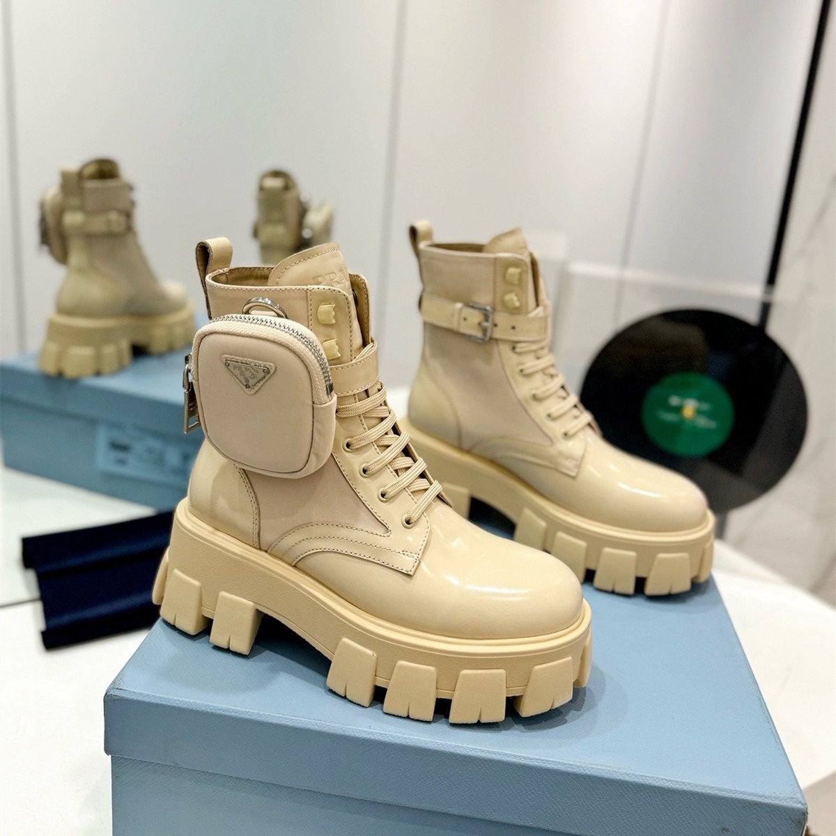 Dropshipping Classic Casual Boots Outdoor Mountain Genuine Leather woman Hiking Boots For woman Short Ankle boots