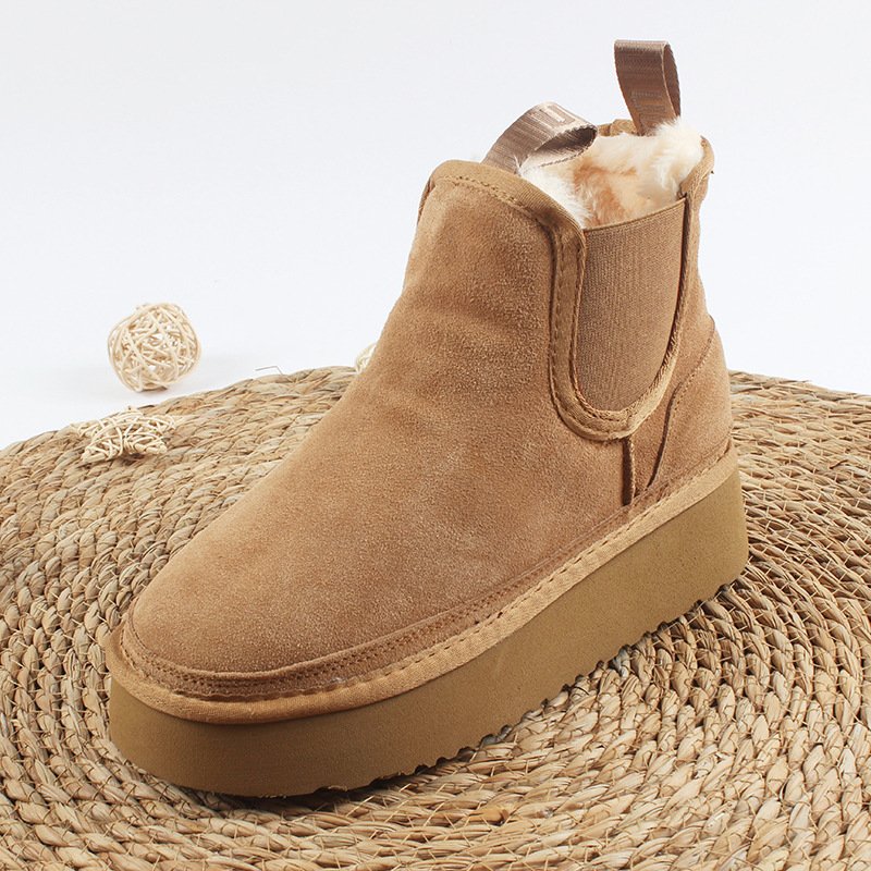 Thick Soled Cowhide Snow Boots 2024 New Chelsea Plush Short Boots 5cm Fashionable and Warm Women Thick Sole Boots