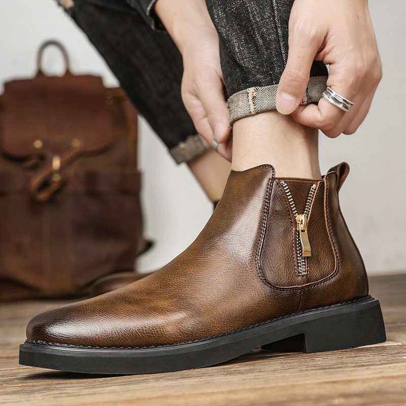 New fashion waterproof non-slip ankle high pointed toe leather Chelsea men's boots