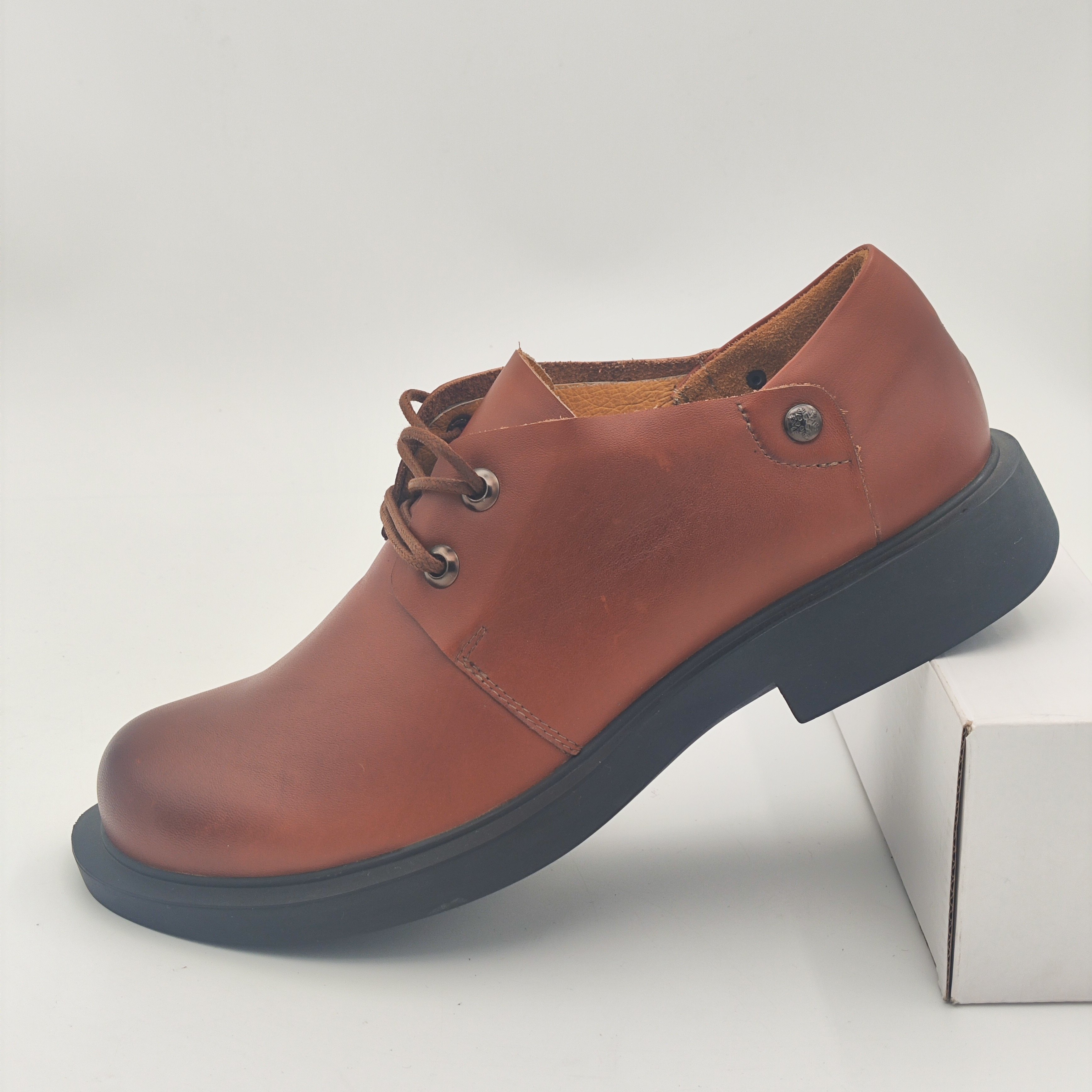 2024 winter shoes genuine leather flat ankle boots for men factory price casual wear winter shoes outdoor best selling men shoe