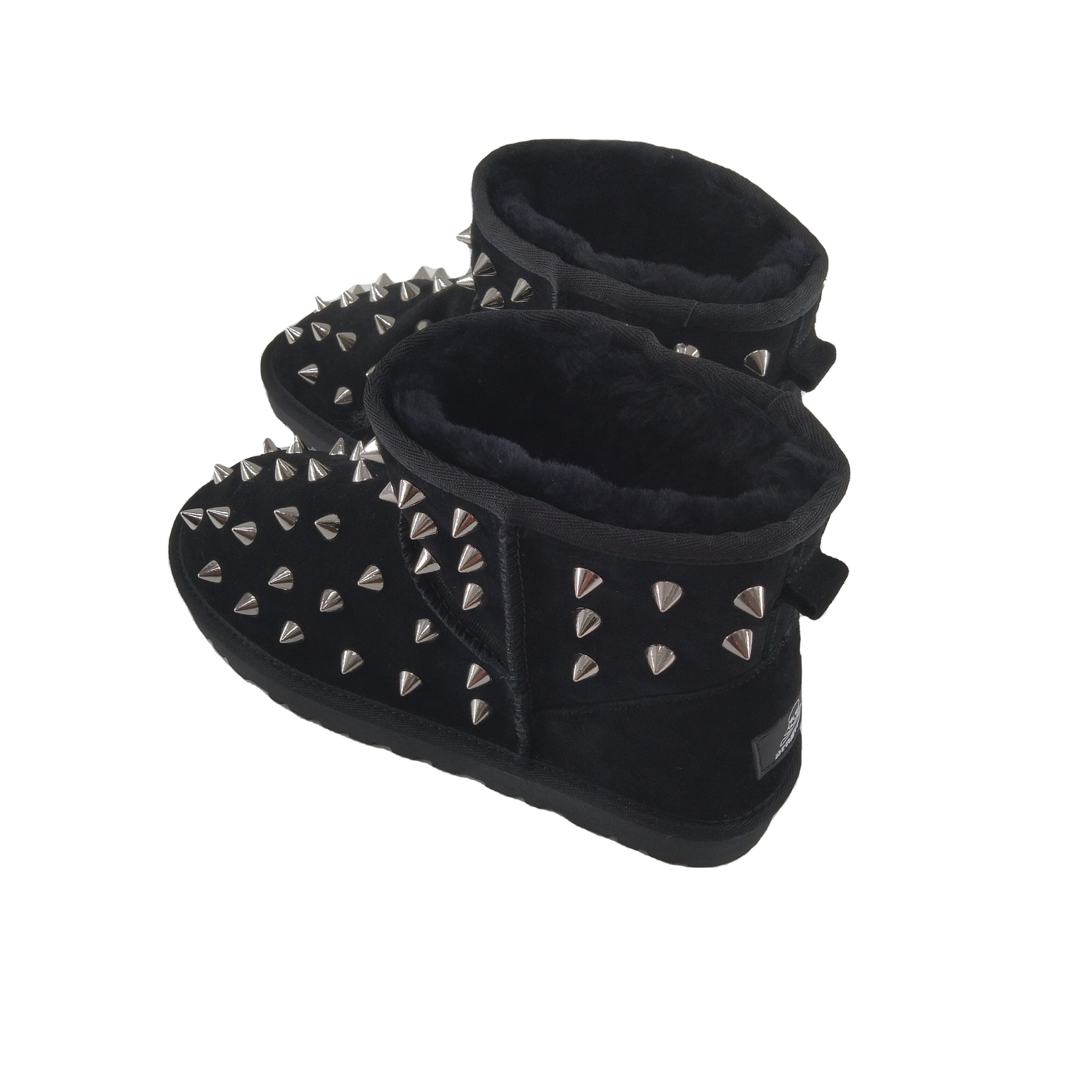 High Quality Boots Women Casual Stain Resistant Black and Brown Winter Men Snow Punk Boots with Studs Adult Winter Shoes Plush