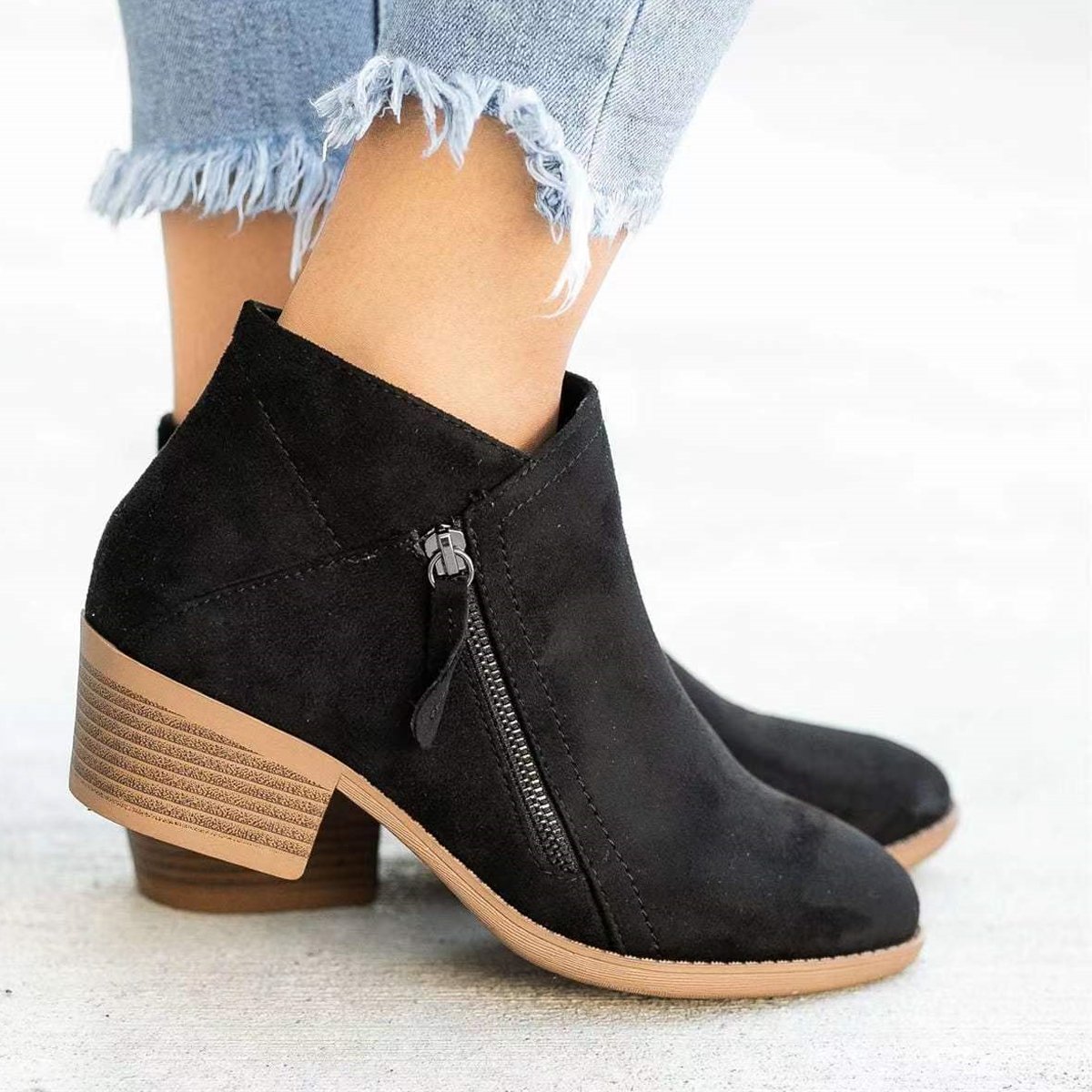 wholesale Boots for Women New Thick Heel Large Size Suede Boots Low Heel Side Zipper Short Shoes