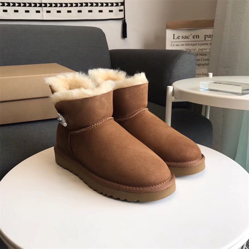 Wholesale Winter Women's Snow Boots Ankle Women Shoes Girls Lady Designer Luxury Short Fluff Boots