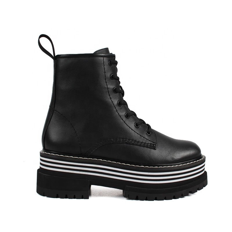Wholesale Custom Women Booties Platform Luxury Fashion PU Front Buckle Studded Quilted Combat Ankle Boots Shoes