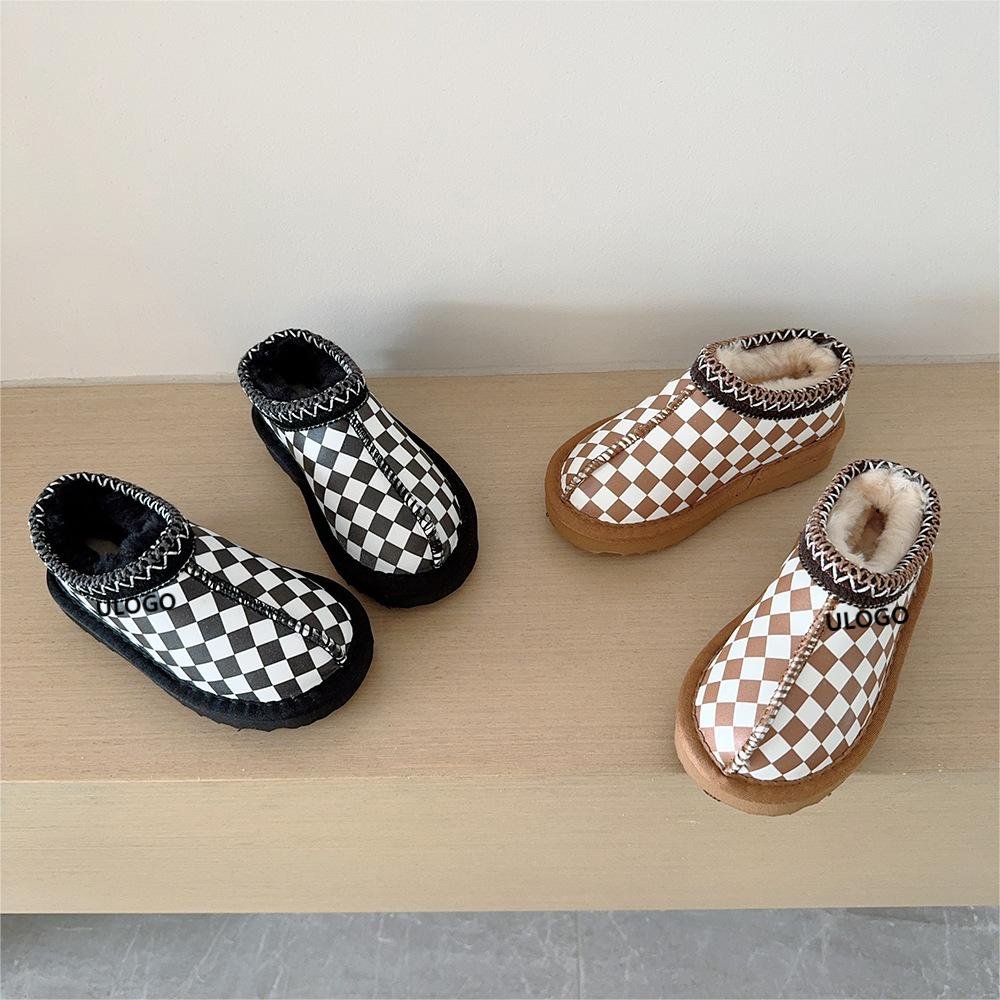 QY1010 2024 New arrivals children's snow boots Leather warm thick short boots checkerboard Korean children's shoes