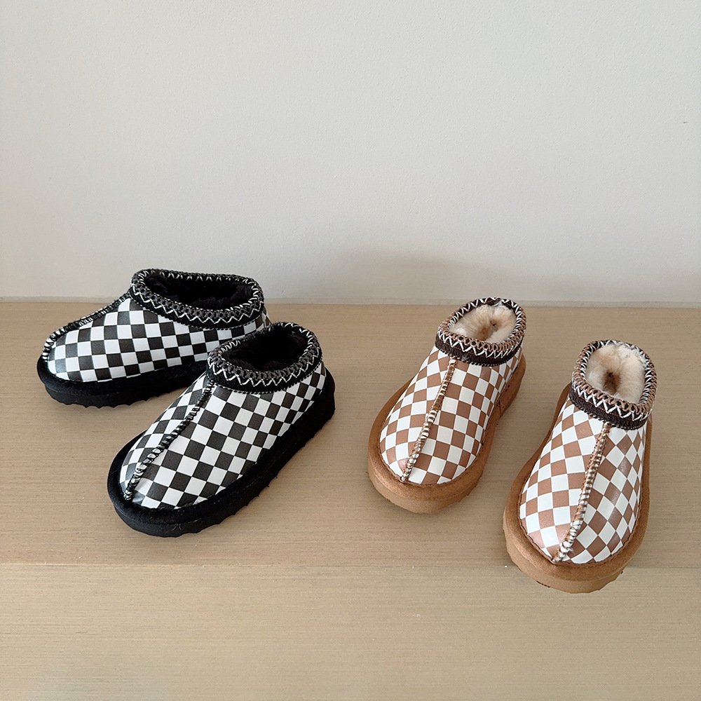 QY1010 2024 New arrivals children's snow boots Leather warm thick short boots checkerboard Korean children's shoes