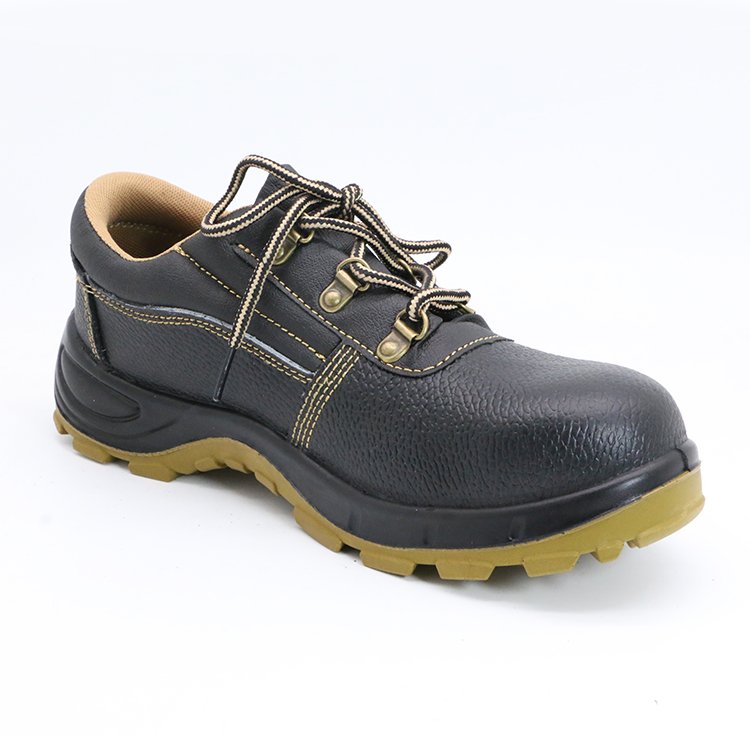 MaxiPact Industrial Protective Breathable Work Construction Lightweight Steel Toe Engineers Safety Shoes for Man
