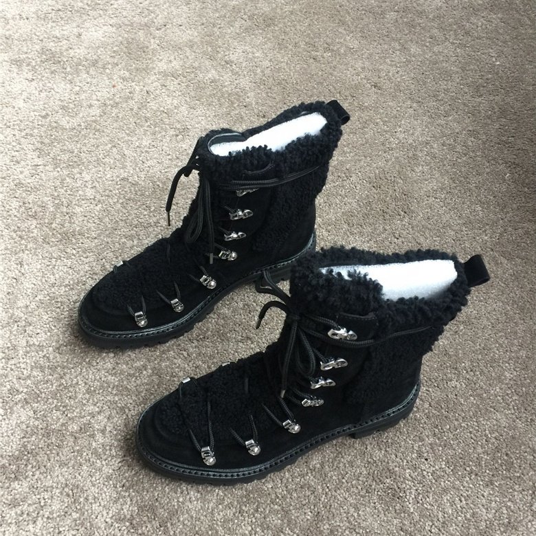 New design lace-up plush snow warm ankle women winter boots 2024