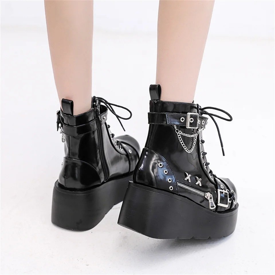 Dropshipping Custom Logo New Thick Sole High Heels Motorcycle Boots Women Punk Gothic Ankle Boots for Ladies