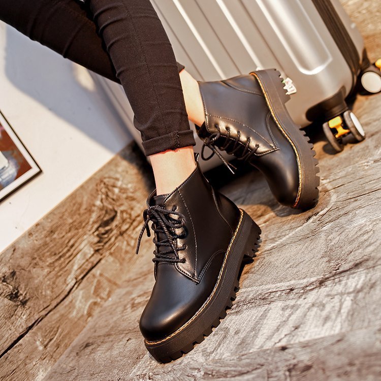 Black handsome Martin boots women's muffin thick bottomed short boots