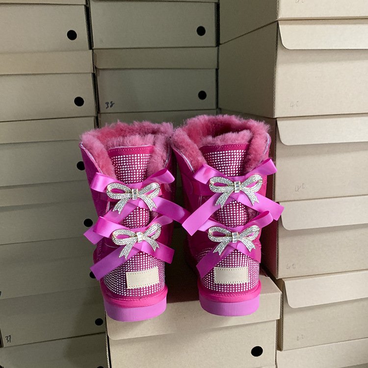 Designer Boots Wool Warmth Warm Ladies Shiny Women Snow Boots Hot-selling Rhinestone New Fashion with Bow EVA Adult Fur Midi 2cm