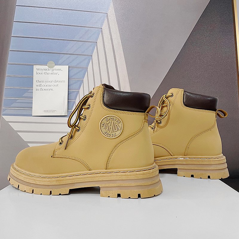 Wholesale Frosted Leather Surface Martin Shoes Versatile Thick Soled Boots Big Boots For Men