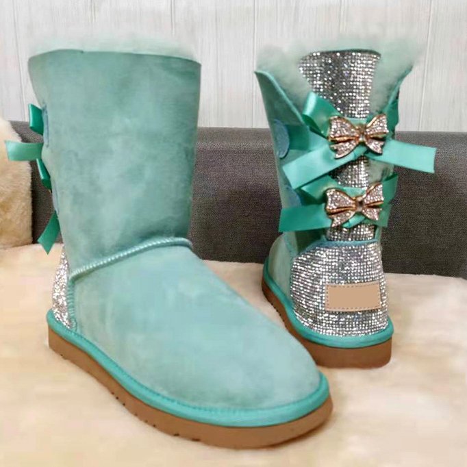 2023 factory new fashion girls Customized Logo Diamond Shinning Warm Winter Women's Medium Snow Boots Sheepskin Boots With Bow