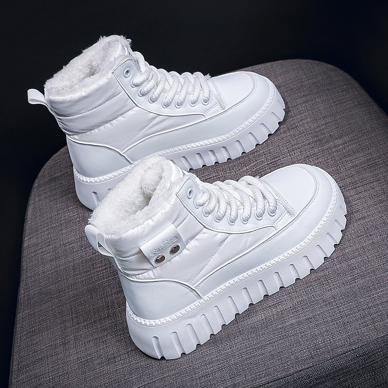 Wholesale Winter New Design Round Toe Fashion Warm Trendy Platform Boots Women's Shoes