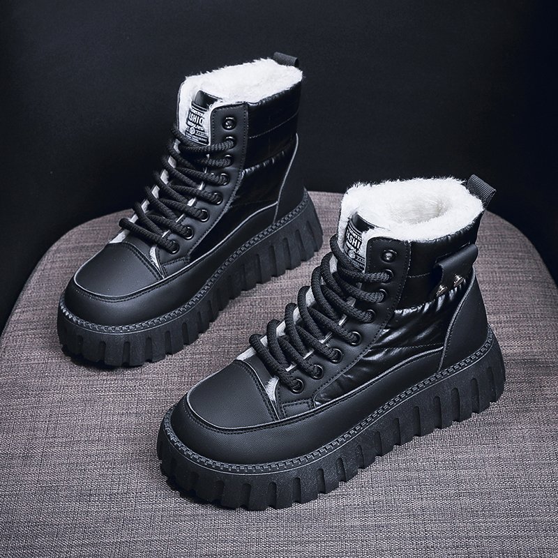 Wholesale Winter New Design Round Toe Fashion Warm Trendy Platform Boots Women's Shoes