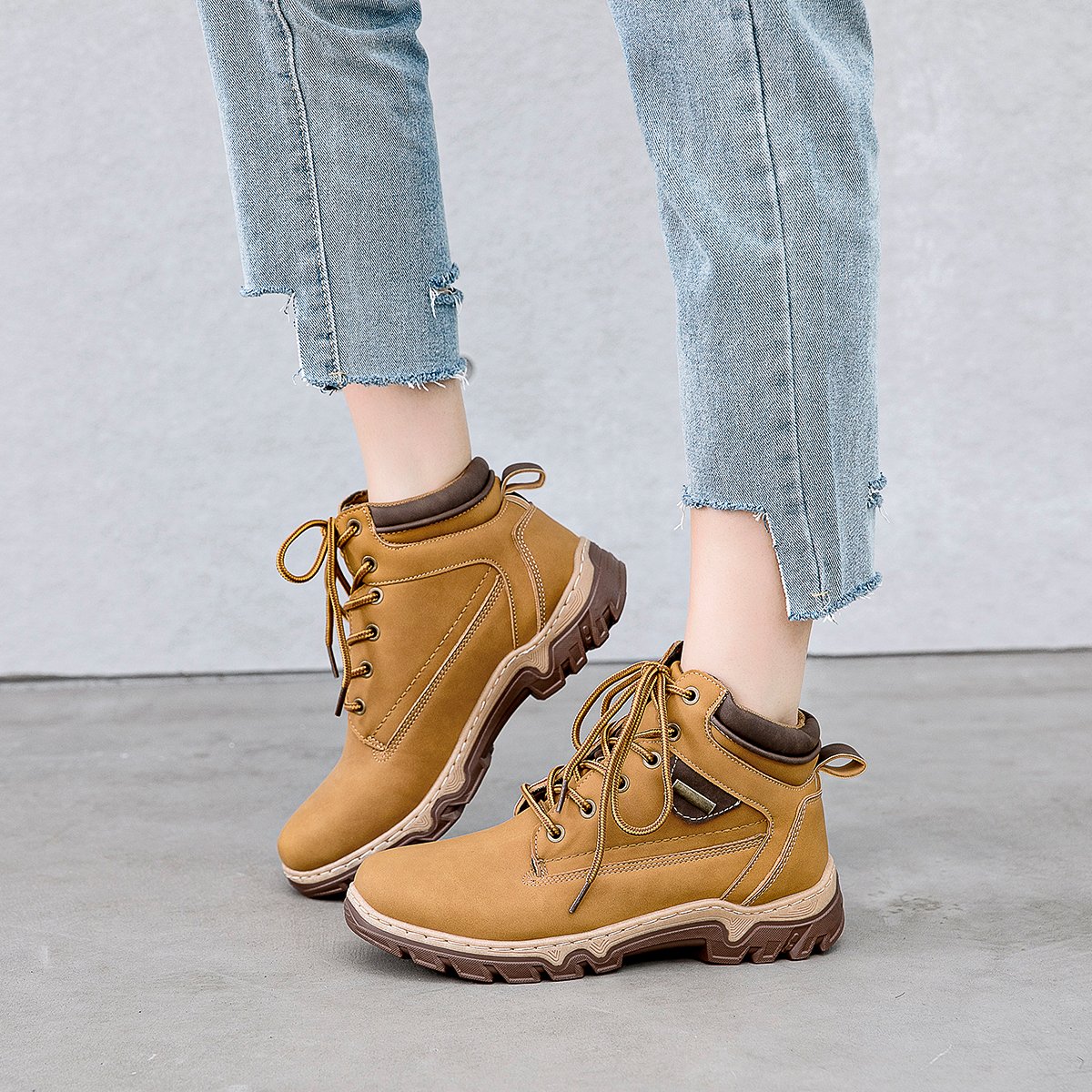 Brand New Women Ankle Boots Leather Snow Booties Rubber Shoes Lace up Boots Women's Winter Boots with high quality
