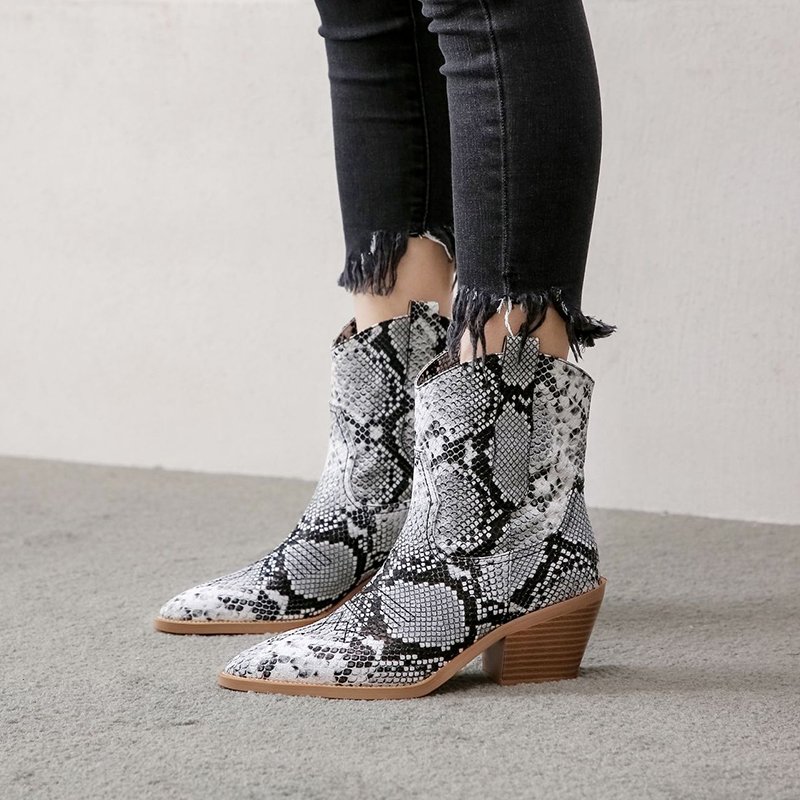 New arrivals vintage black leather custom women modern western leather cow boy boots for women