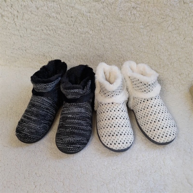Autumn and winter thick soles and fleece lovers warm indoor non-slip cotton boots