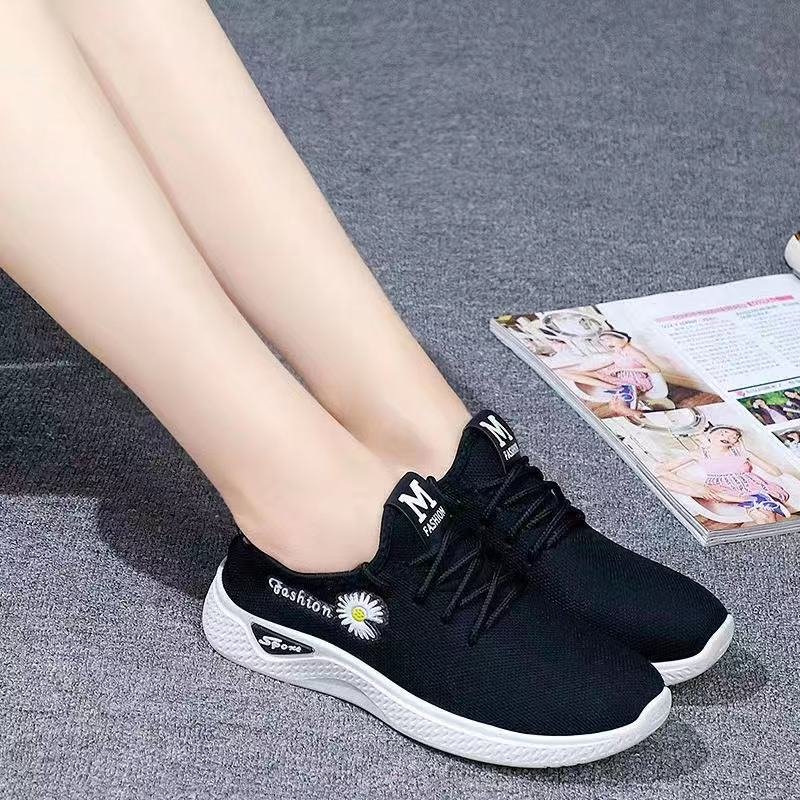 hotsale wholesale cheaper Flats for women sport Sandals style color Boots Casual lady shoes