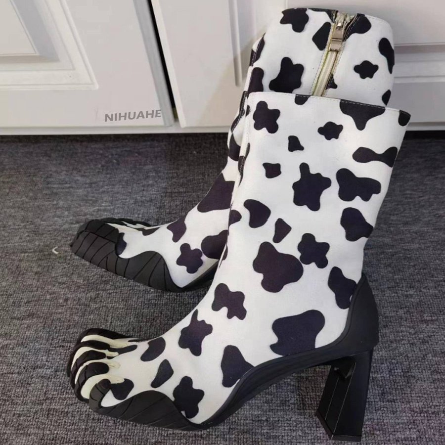 Women Five Separated Toe Stretch Sock Ankle Boots Strange Style Split Toe Square Heels Knitting Short Booties Fashion Shoes