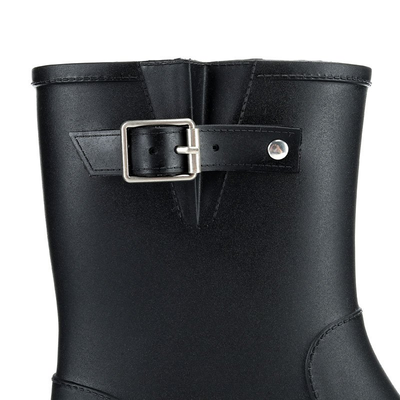 2022 New fashion Stock frosted medium tube comfortable accessories rain boots