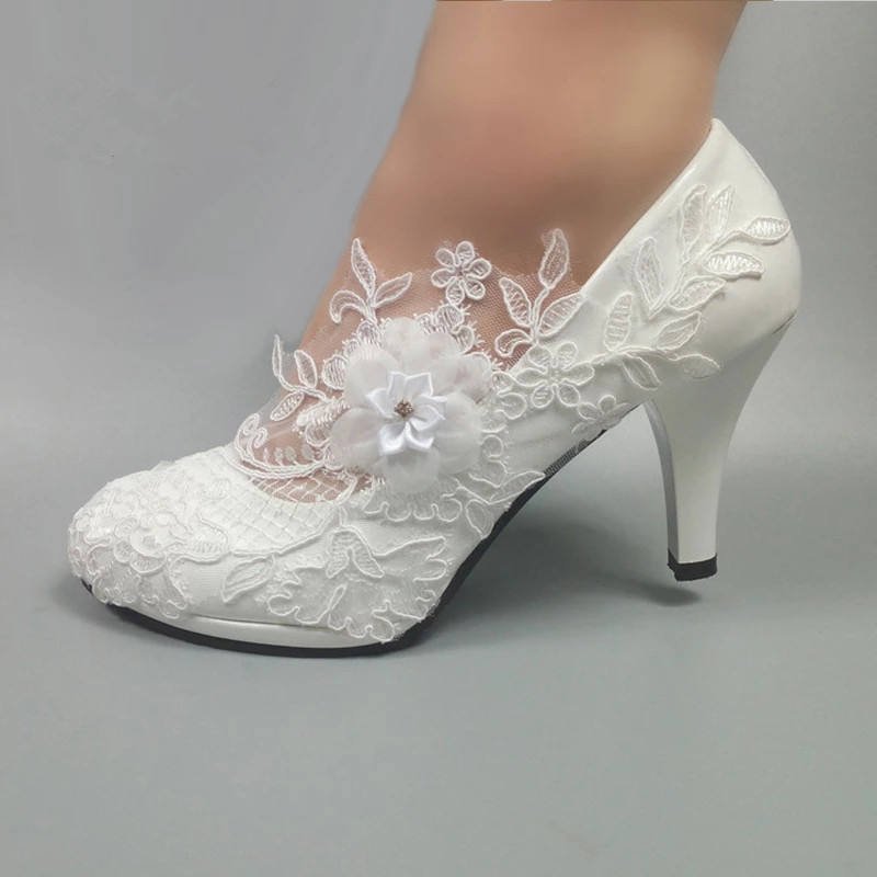 2023 Hot Sale White Round Toe Noble Stilettos Woman Bridal Wedding Shoes