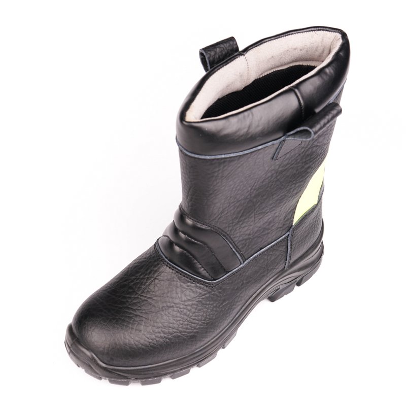 Cold Weather pull on Working Shoes Men Full Grain leather Rain Boots waterproof safety shoes