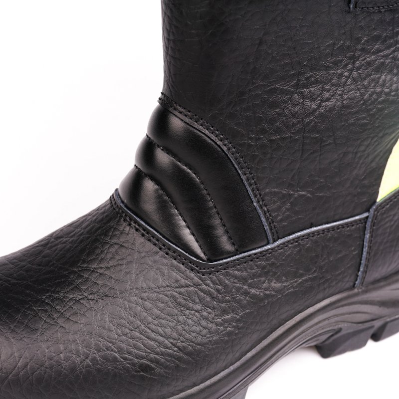 Cold Weather pull on Working Shoes Men Full Grain leather Rain Boots waterproof safety shoes