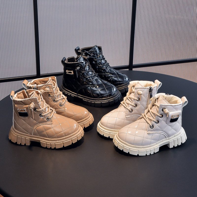 Luxury Soft Bottom Non-slip Leather Flat Short Boots Outdoor Soft Soled New Fashion Children Shoes Short Boots Girls Kids Shoes