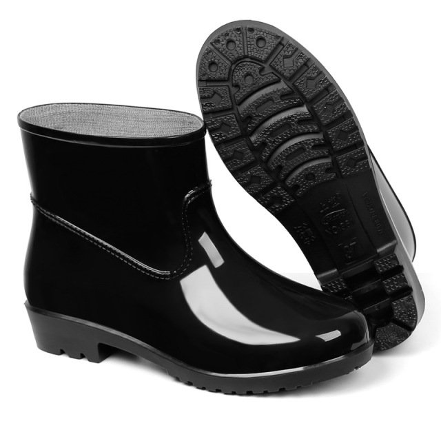 Rain Boots Non-slip Waterproof Shoes New Short Tube Low Heel PVC Tendon Thick Bottom Plus Velvet Features Durable Solid Color PU