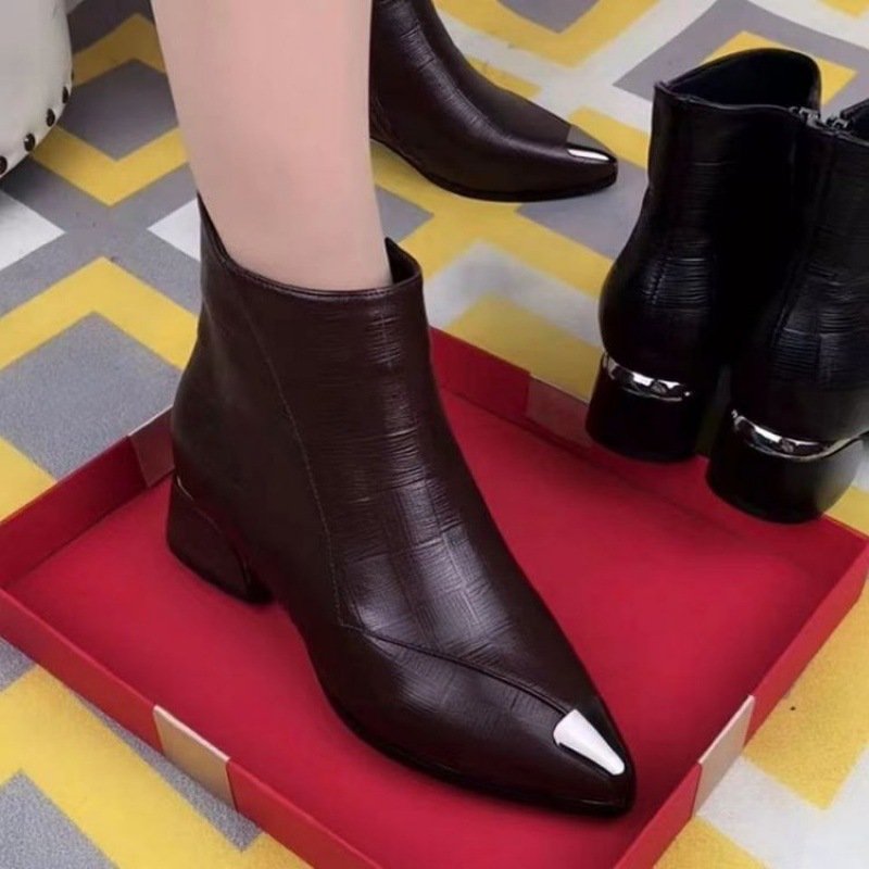 Xuanhui latest fashion pointed toe pu leather block heels boots lady high heel ankle boot shoes
