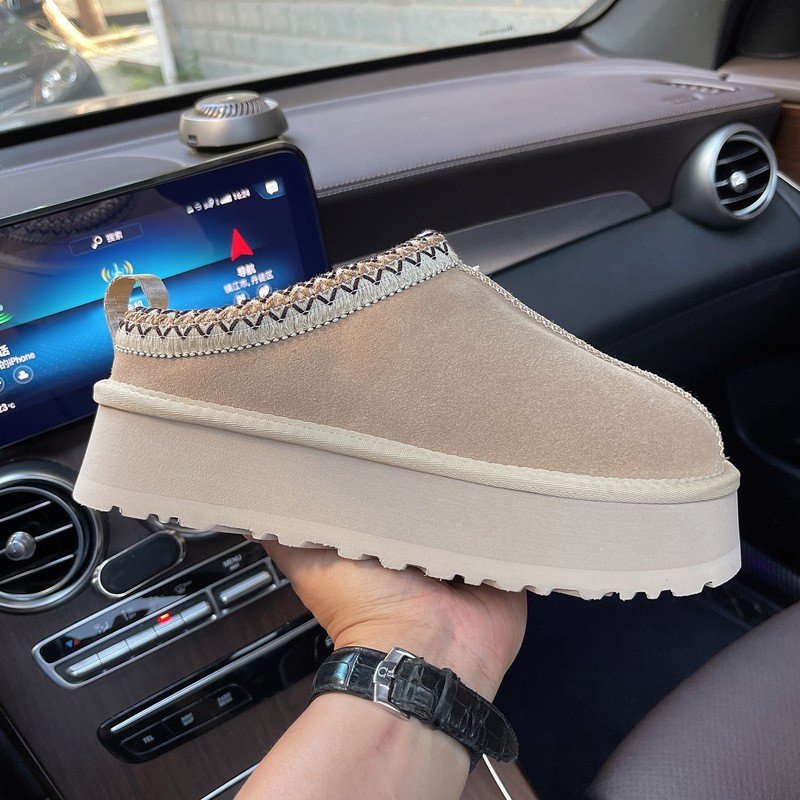 Wholesale winter fashion design warm boots custom snow ladies boots women