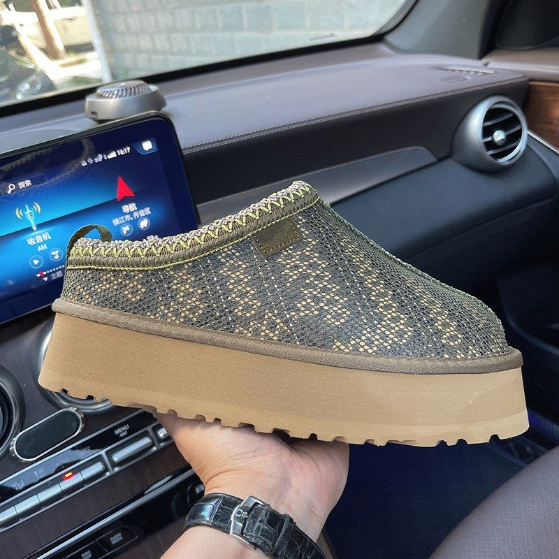 Wholesale winter fashion design warm boots custom snow ladies boots women