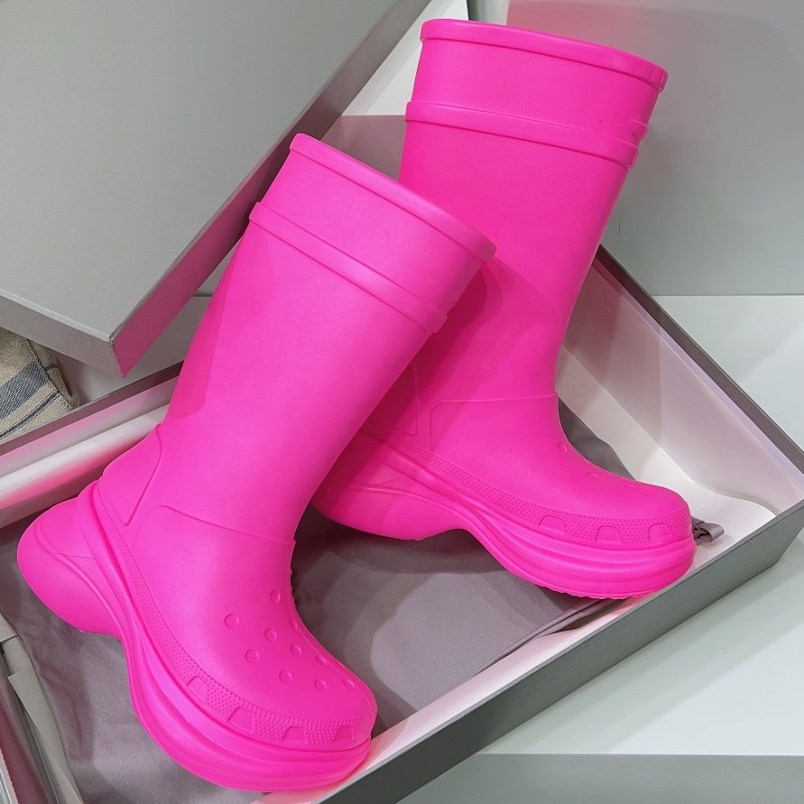 Size 35 to size 45 Luxury EVA platform knee High Platform Round Toe Waterproof Designer Pink Rain boots