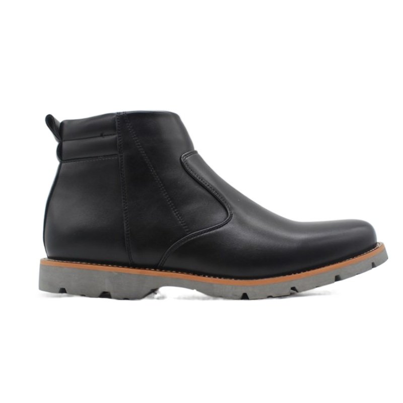 Factory wholesale Customized Black Men Casual walking boots
