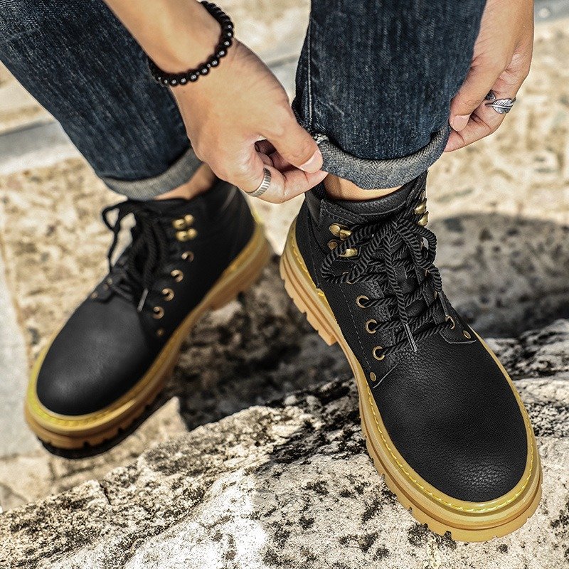 High Top Martin Boots Custom Latest Winter Men Hiking Shoes Casual Thick Bottomed Work Boots for men Woman