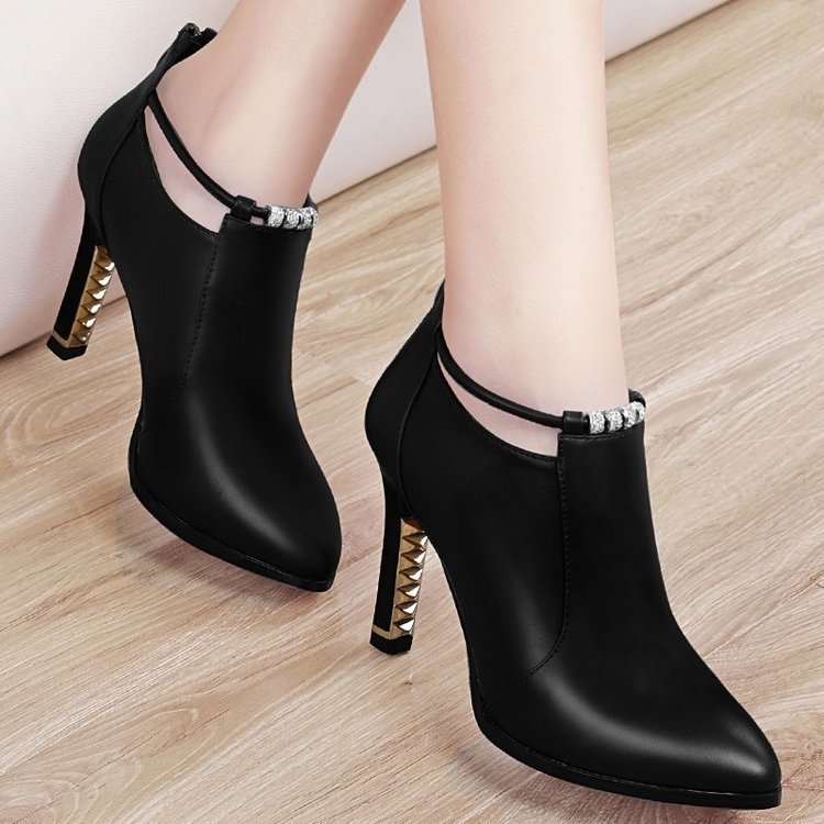 Xuanhui new styles high quality sexy rivet zip side ankle footwear boots female high heel boots for women