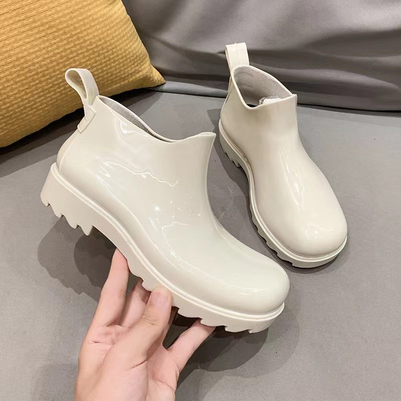 Women's Luxury Thick Bottom Rain Boots Waterproof Jelly Short Galoshes Slip Resistant round Toe Candy Color Four Seasons Fishing
