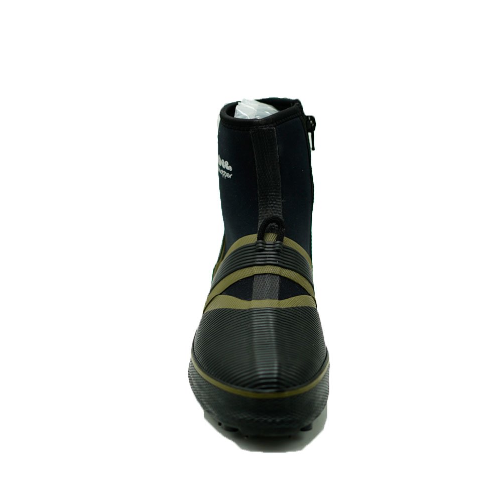 neoprene lined spike-sole wading boots for any slippery surface Rock fishing boots