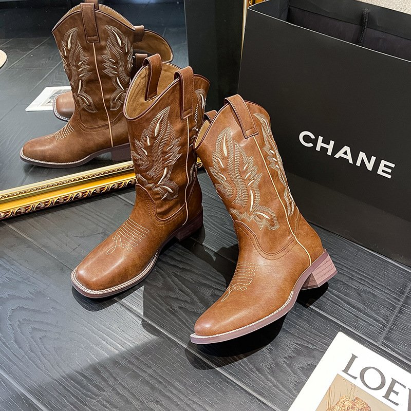 Hot selling Vintage embroidery boots high quality women's brown block heel boots western cowboys Boots 34-44