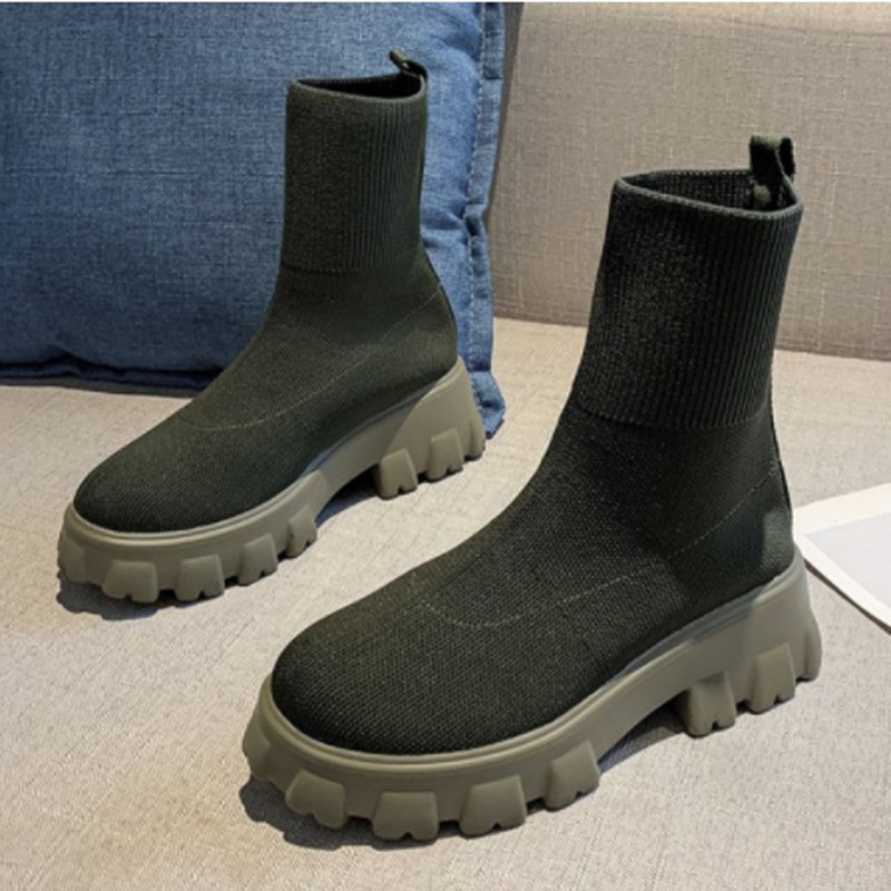 2022 thick-soled round toe martin boots large size solid color knitted ankle boots autumn and winter thick soled socks boots