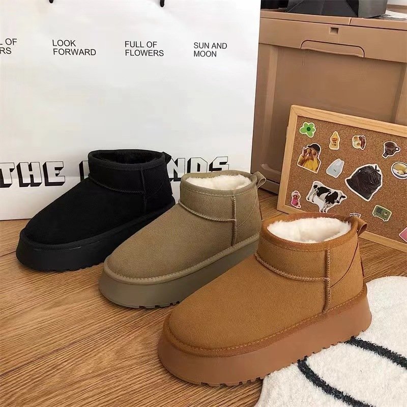 Women's Winter Snow Boots Designer Ankle Boots with round Toe Comfortable Cow Suede Leather Lace-Up Closure Type