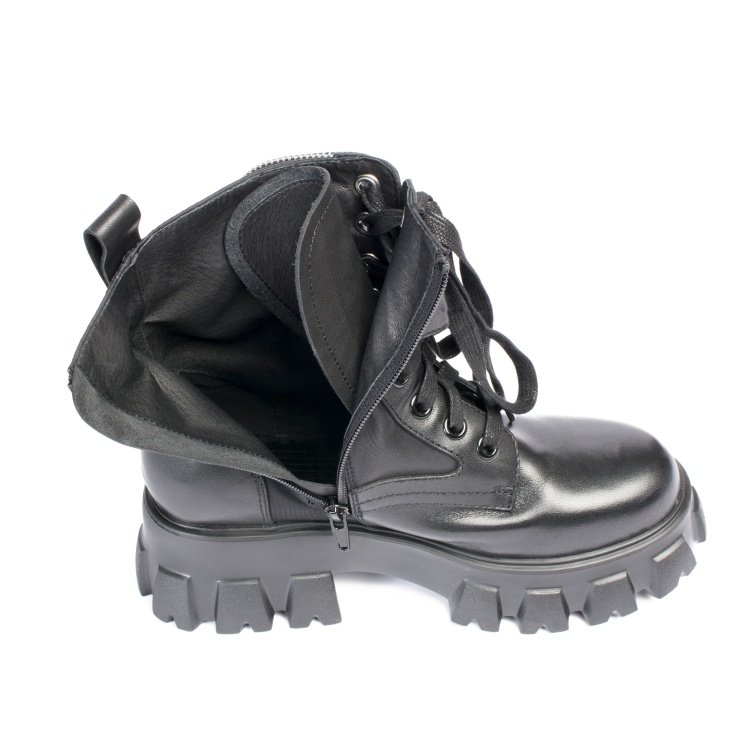 Unisex USB Powered Cold-Resistant Portable Battery Heating Shoes With Leather