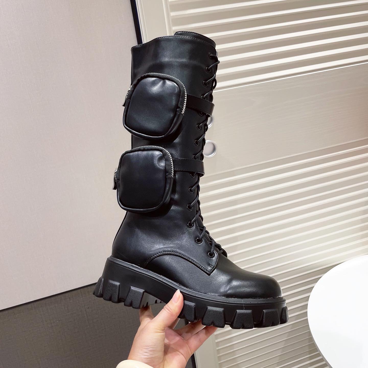 113317 New arrival women winter fashion knee high boots chunky sole round toe cross tie side zipper martin boots female footwear